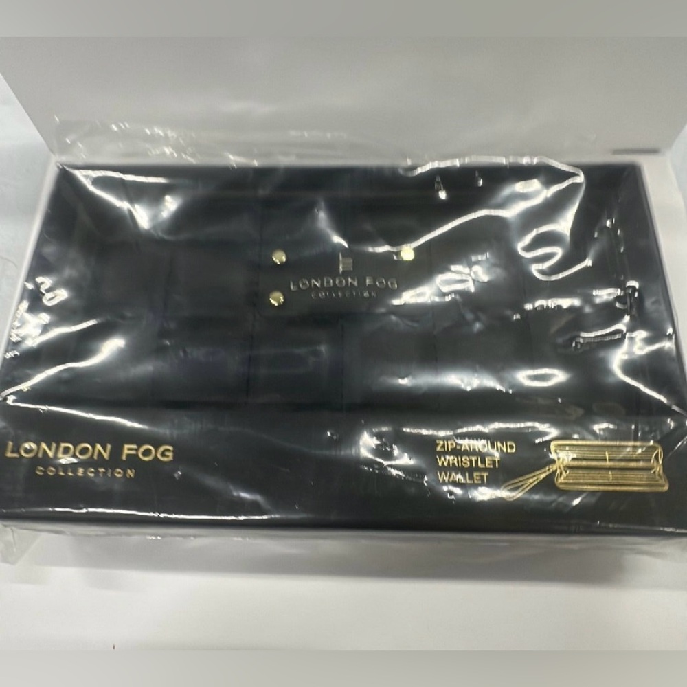 LONDON FOG ZIP AROUND WRISTLET WALLET BLACK RETAIL A4 BOXED